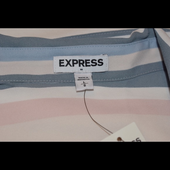 🔴🔴SOLD🔴🔴Express Button-up Shirt - Picture 4 of 5